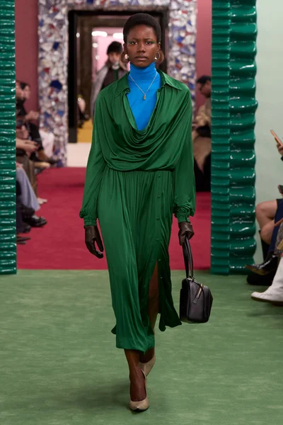 Look 42